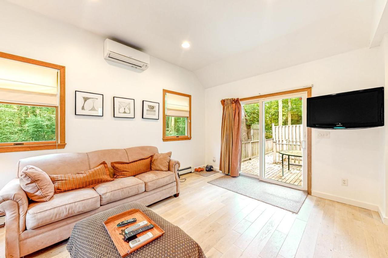 פלמות' Lake Shore Living מראה חיצוני תמונה